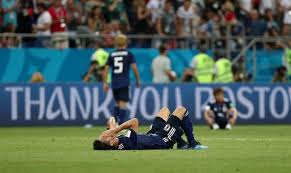 荣誉不仅能 荣誉不仅能